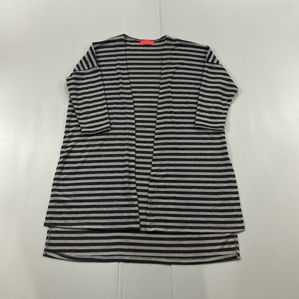 503. Soul Cake Women's Striped Sweater -‎ Navy and White (S)